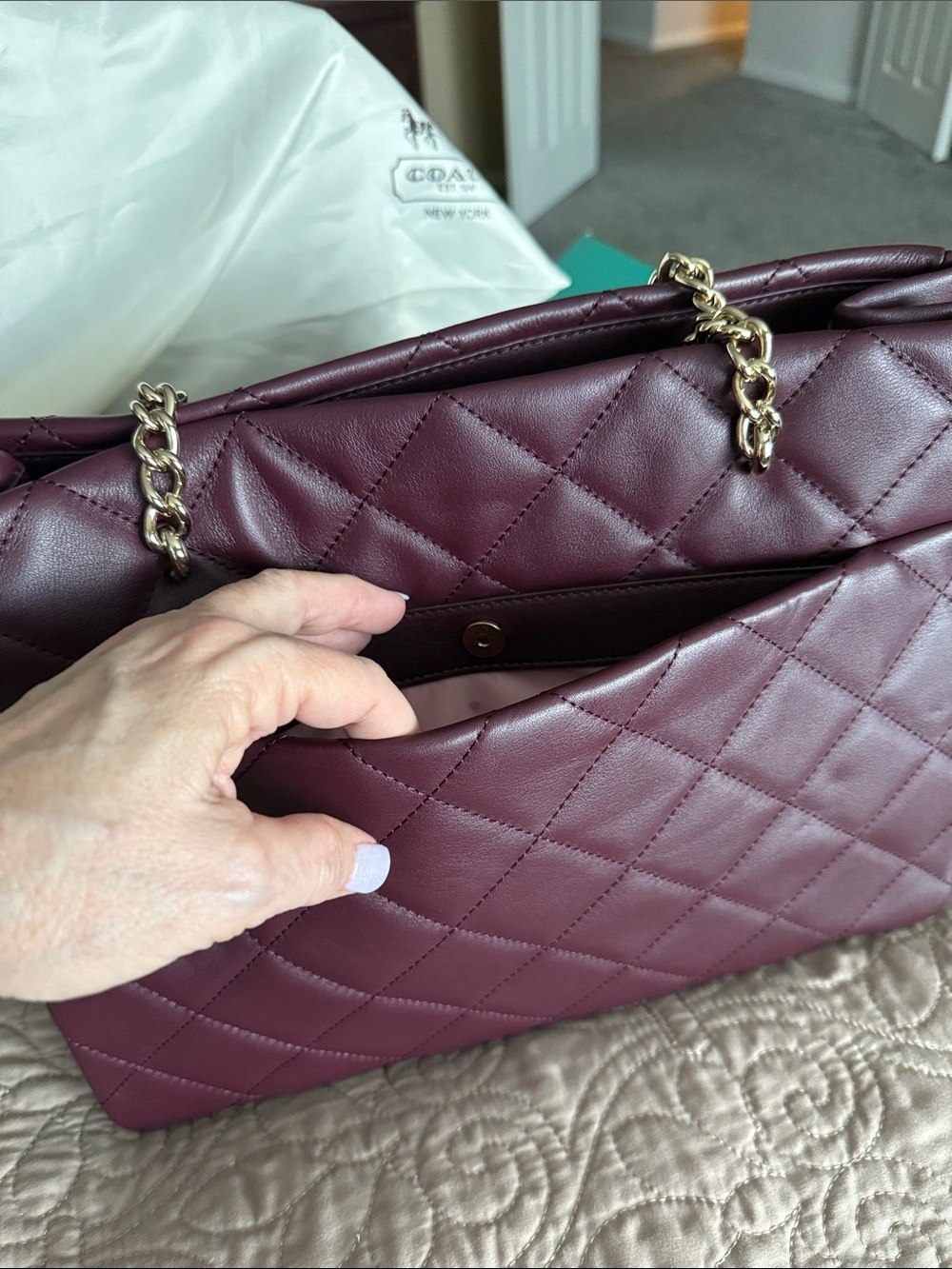kate spade Emerson Place Phoebe Quilted Tote — Mulled Wine  NWT - Picture 6 of 12